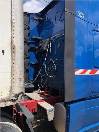 Used 2020 Freightliner Cascadia