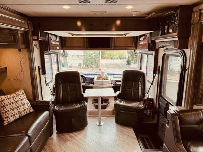 Used 2019 Fleetwood Southwind 36P