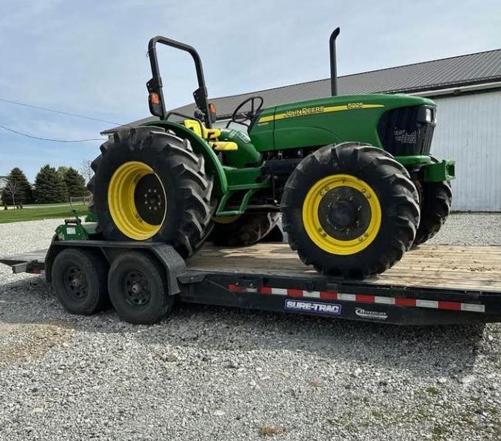 Used 2006 JOHN DEERE 5225