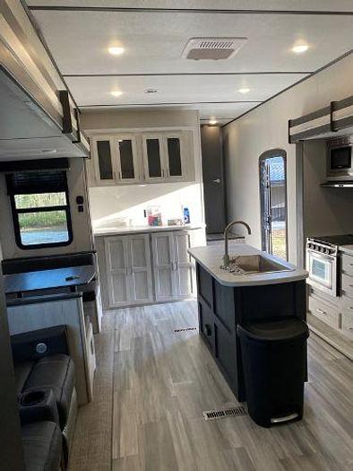 Used 2021 Keystone Sprinter 35BH