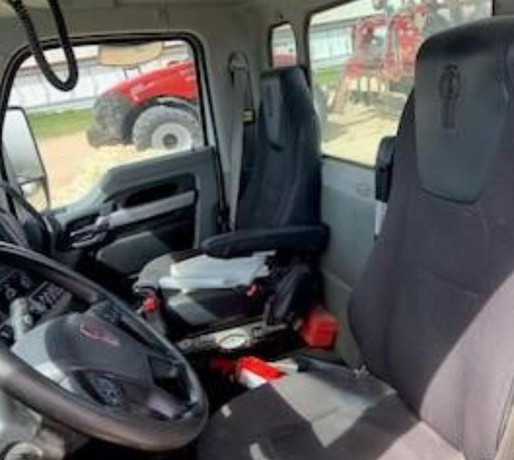 Used 2020 Kenworth T880