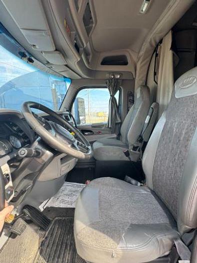 Used 2019 Peterbilt 579