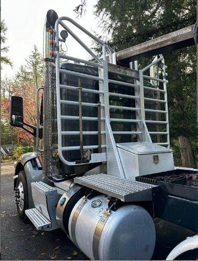 Used 2021 Peterbilt 567 Logging Truck