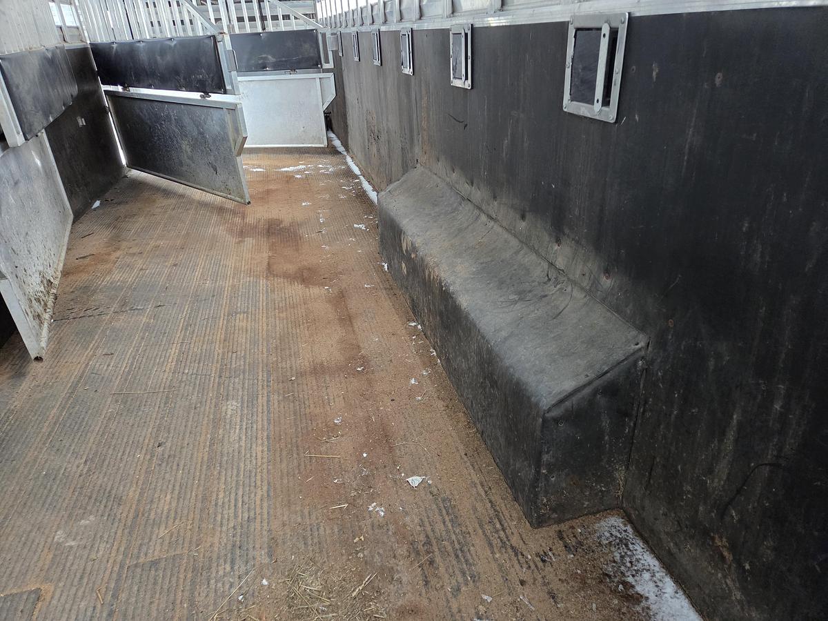 Used 2018 Kiefer Horse Trailer