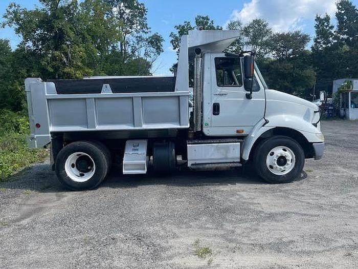 Used 2014 INTERNATIONAL 8600 Dump Truck