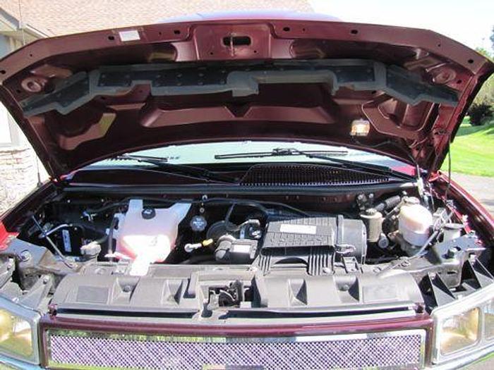 Used 2019 Chevrolet Express 2500 Cargo Van 3D