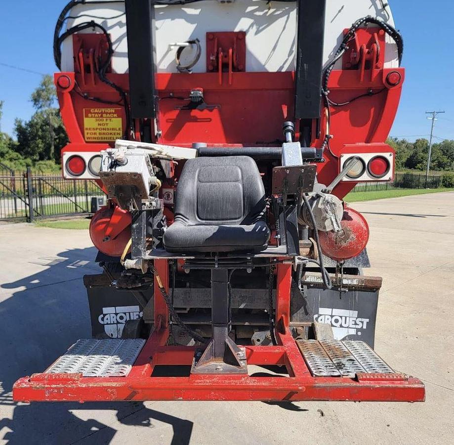 Used 2014 Peterbilt 389 Industrial Tank Truck