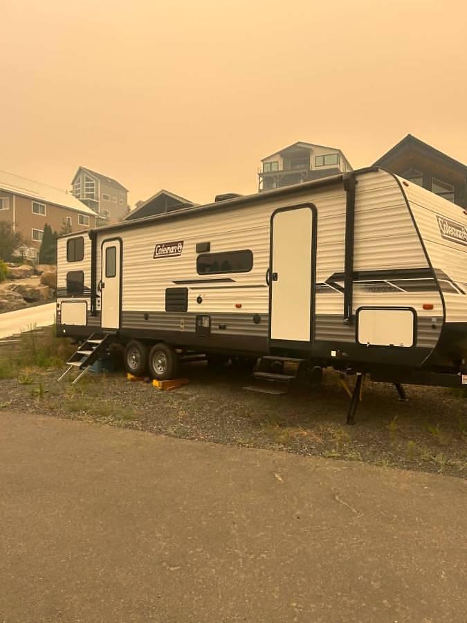 Used 2022 Coleman Lantern 285BHWE Travel Trailer