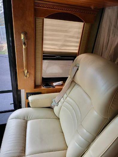 Used 2007 Country Coach Intrigue Jubilee
