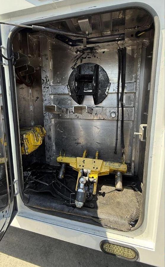 Used 2012 Peterbilt 388 Wrecker Tow Truck