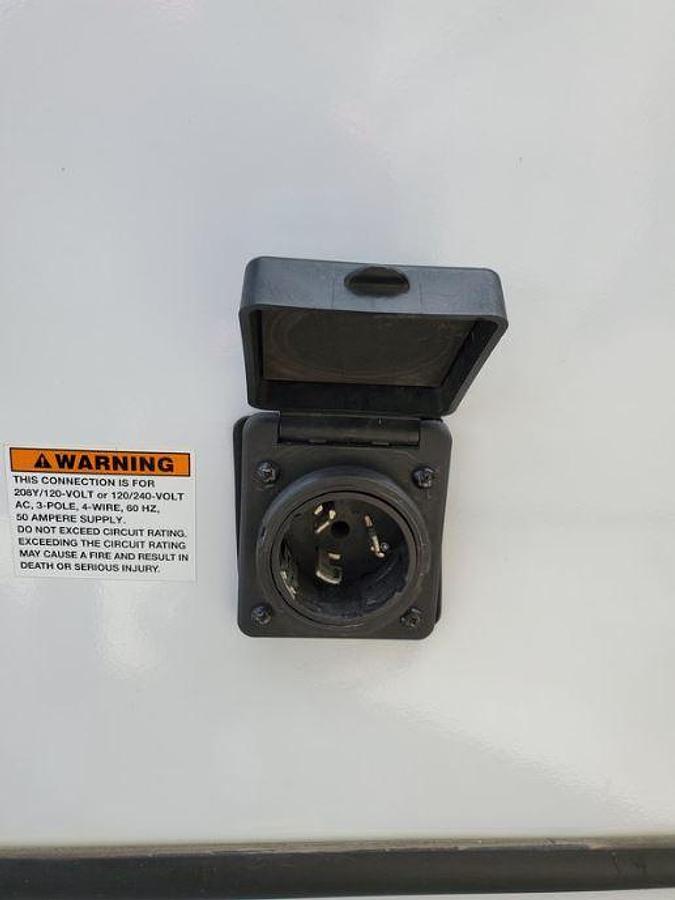 Used 2021 CrossRoads Sunset Trail 289QB