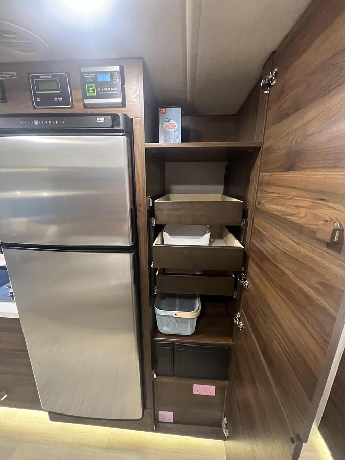 Used 2021 Winnebago View 24D Class C Motorhome