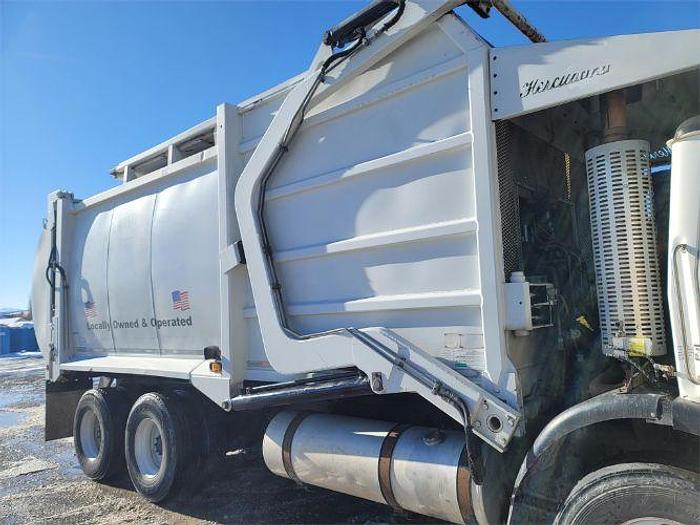 Used 2011 Autocar Xpeditor Garbage Truck