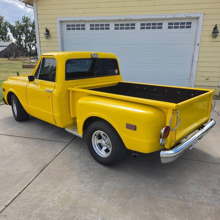 Used 1970 Chevrolet C10 Stepside Pickup Truck