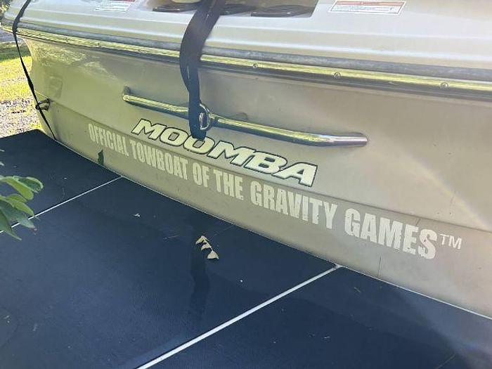 Used 2007 Moomba Mobius Ski / Wakeboarding Boat