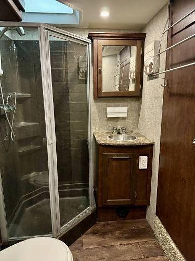 Used 2015 Eclipse Attitude 28SAG