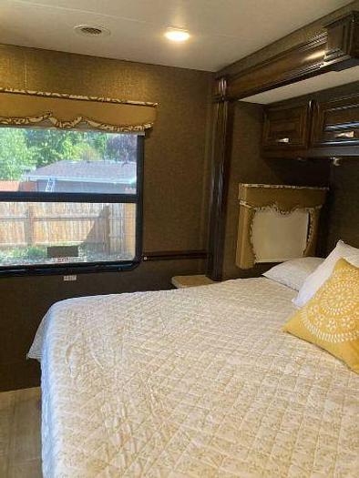 Used 2016 Thor Motor Coach Challenger 36TL