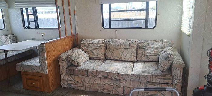 Used 1999 Jayco Designer 3030