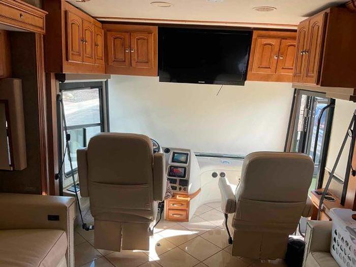 Used 2013 Winnebago Journey 36M