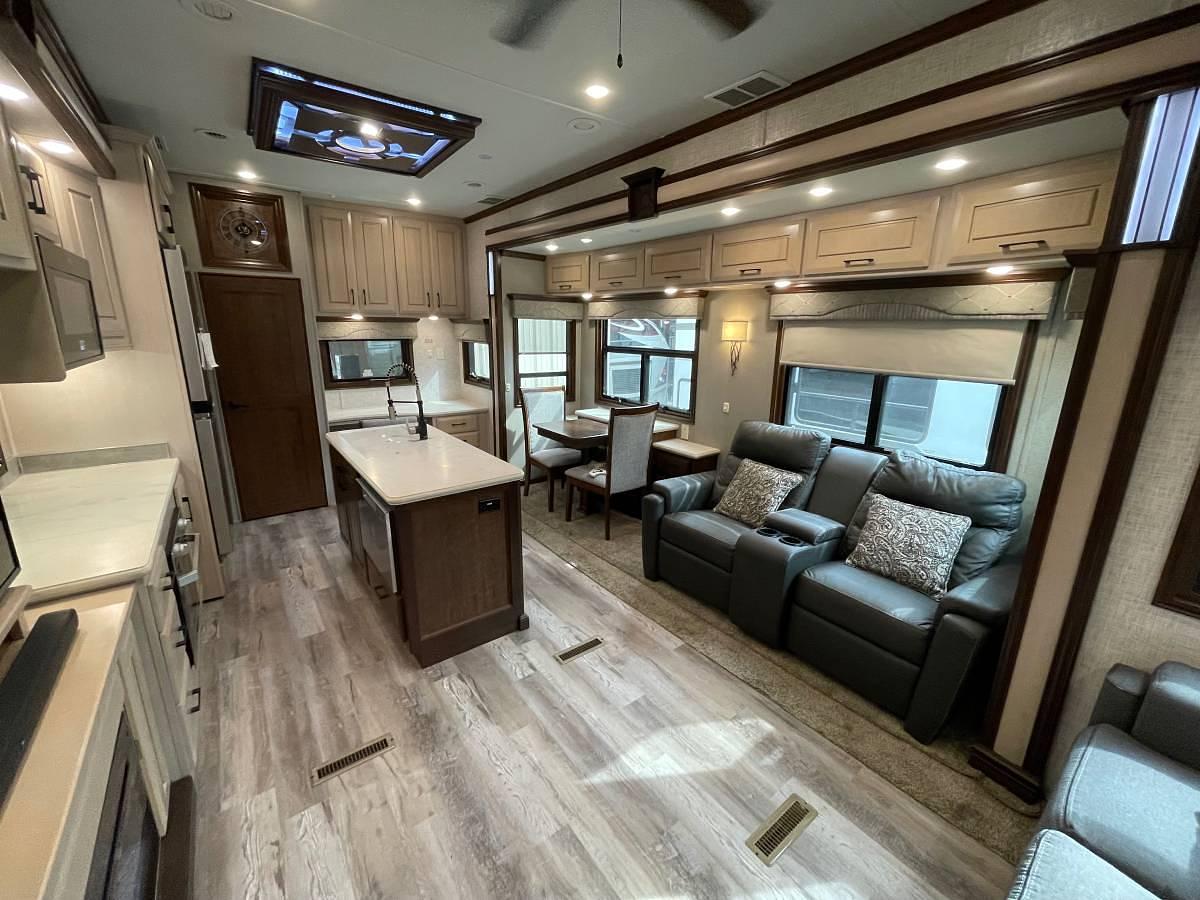 Used 2020 DRV Mobile Suites 36RKSB