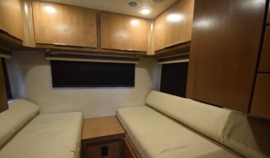 Used 2020 Tiffin Wayfarer 24TW
