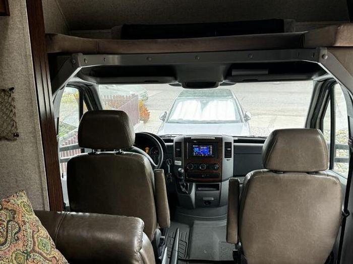 Used 2017 Forest River Forrester 2401R MBS