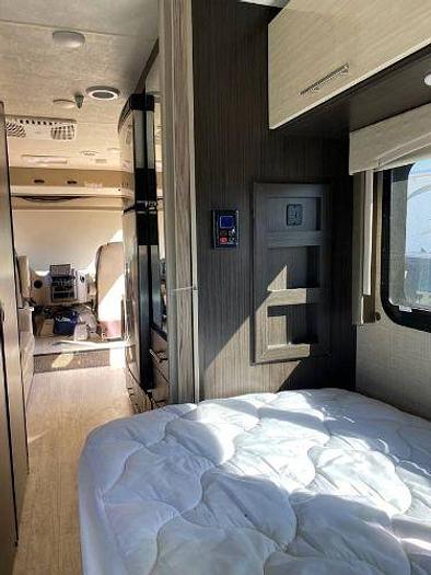 Used 2021 Thor Vegas 24.1