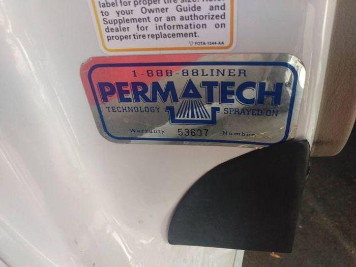 Used 2000 Ford Super Duty F-350 DRW Lariat