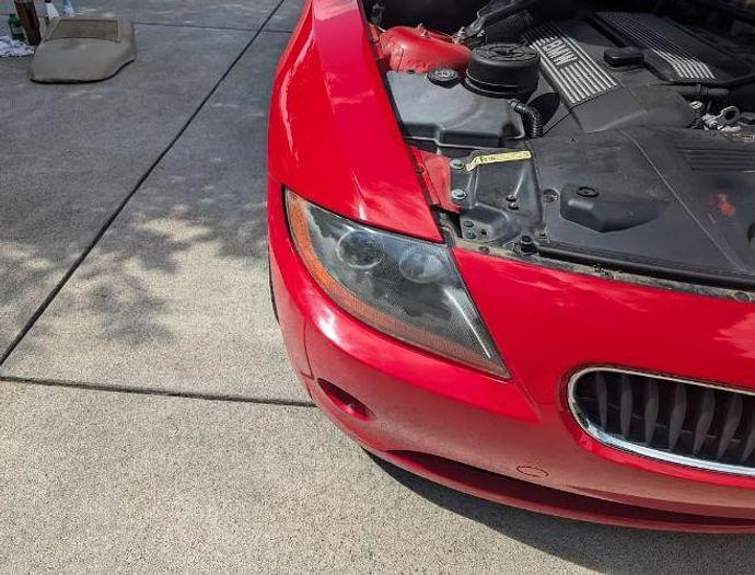 Used 2004 BMW Z4 2.5i