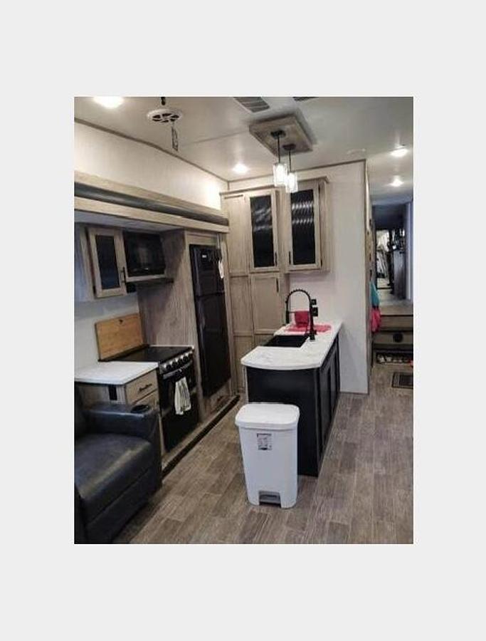 Used 2021 Forest River Arctic Wolf 3660 Suite