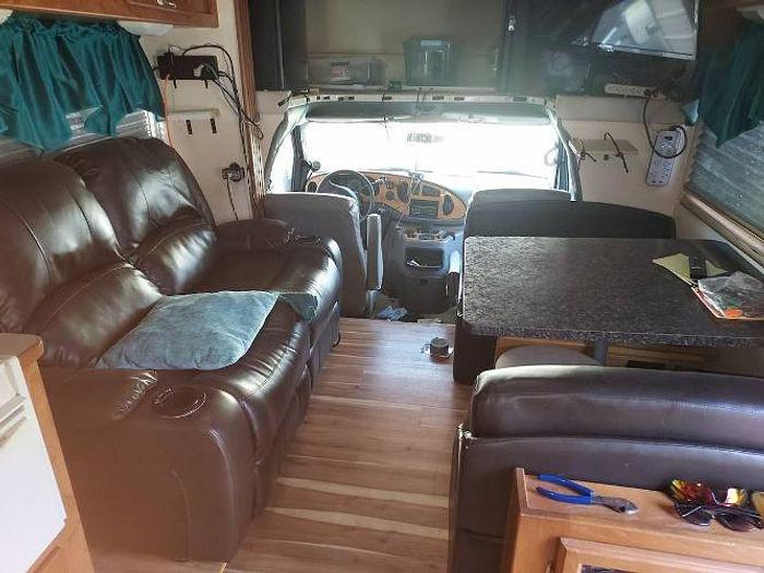 Used 2003 Coachmen Santara