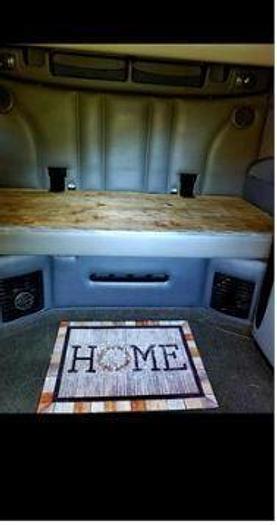 Used 2014 Peterbilt 587