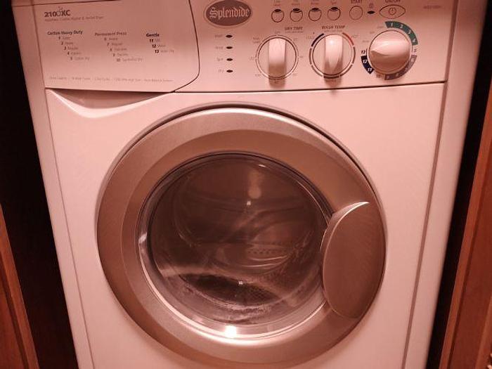 Used 2000 Monaco Dynasty 38P