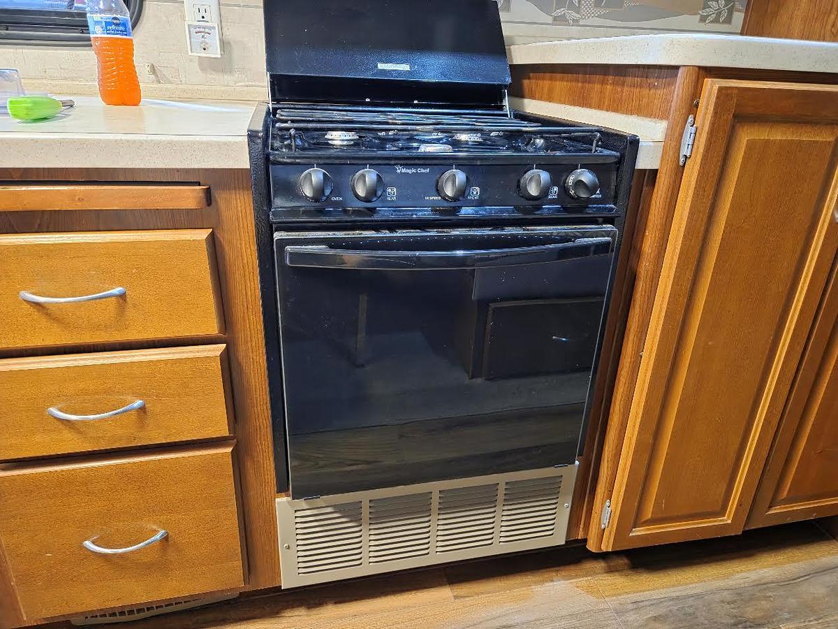 Used 2007 Fleetwood Bounder
