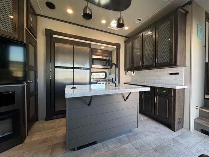 Used 2021 Grand Design Momentum M-Class 381M