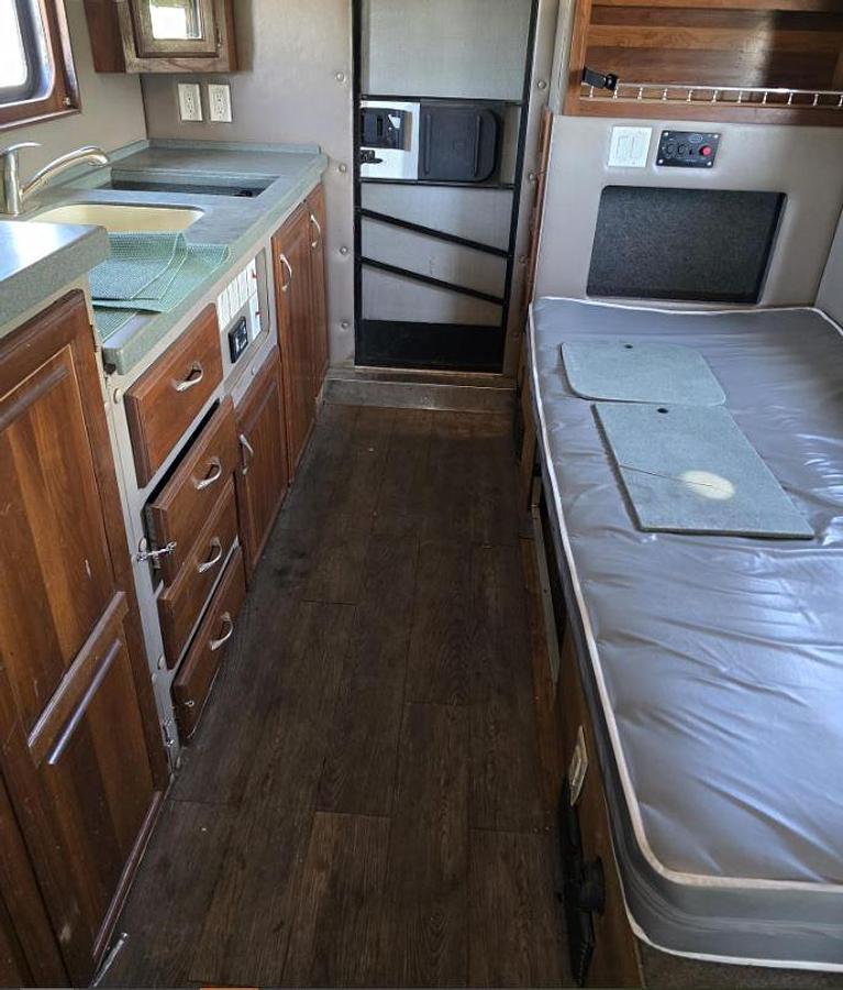 Used 2009 Kenworth T660