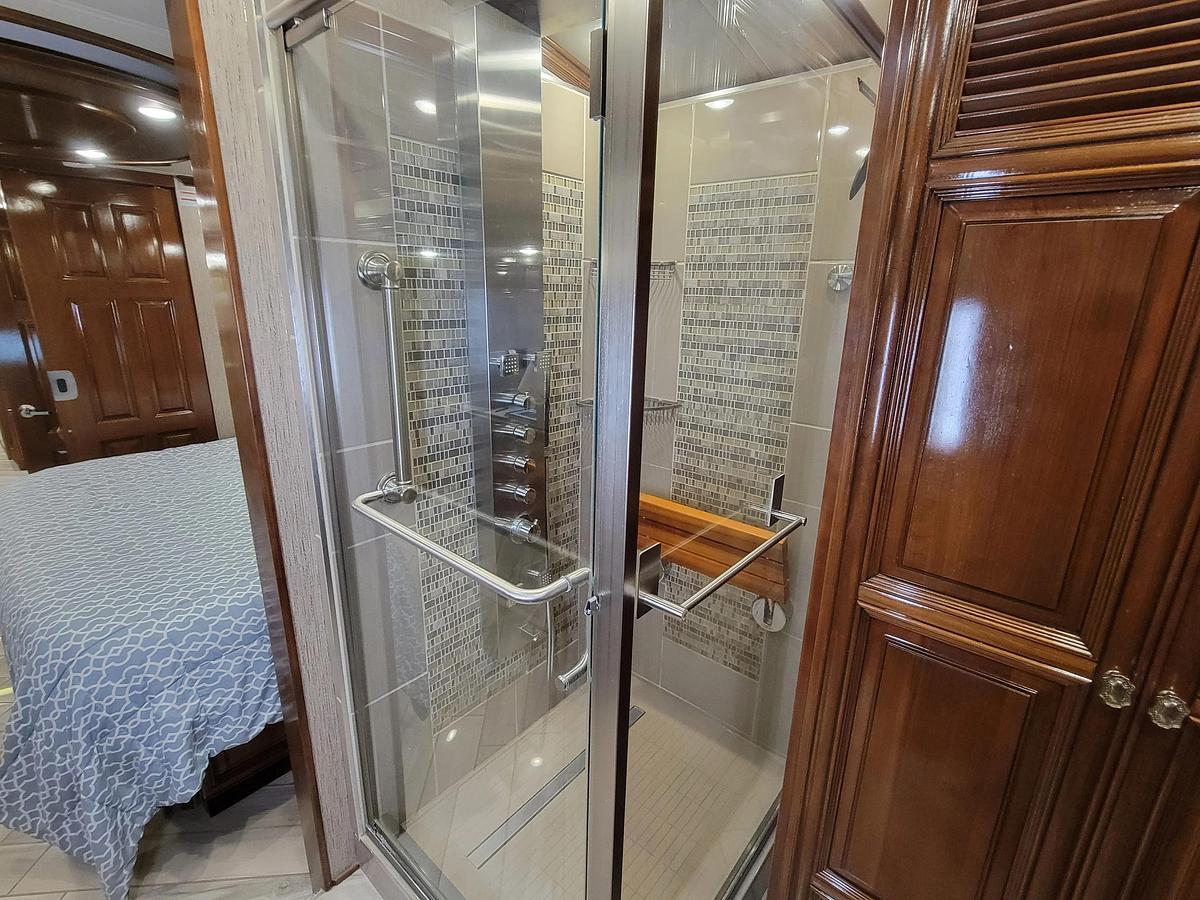 Used 2016 Newmar Essex 4565 Class A Motorhome