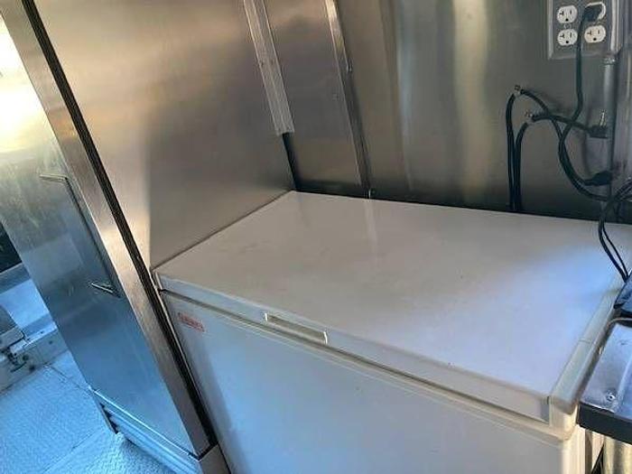 Used 2004 GMC Workhorse Food Truck