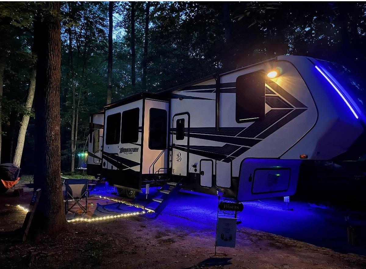Used 2020 Grand Design Momentum 349m