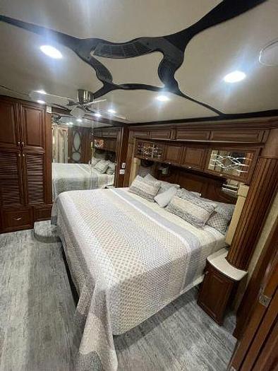 Used 2007 Newmar Essex 4510