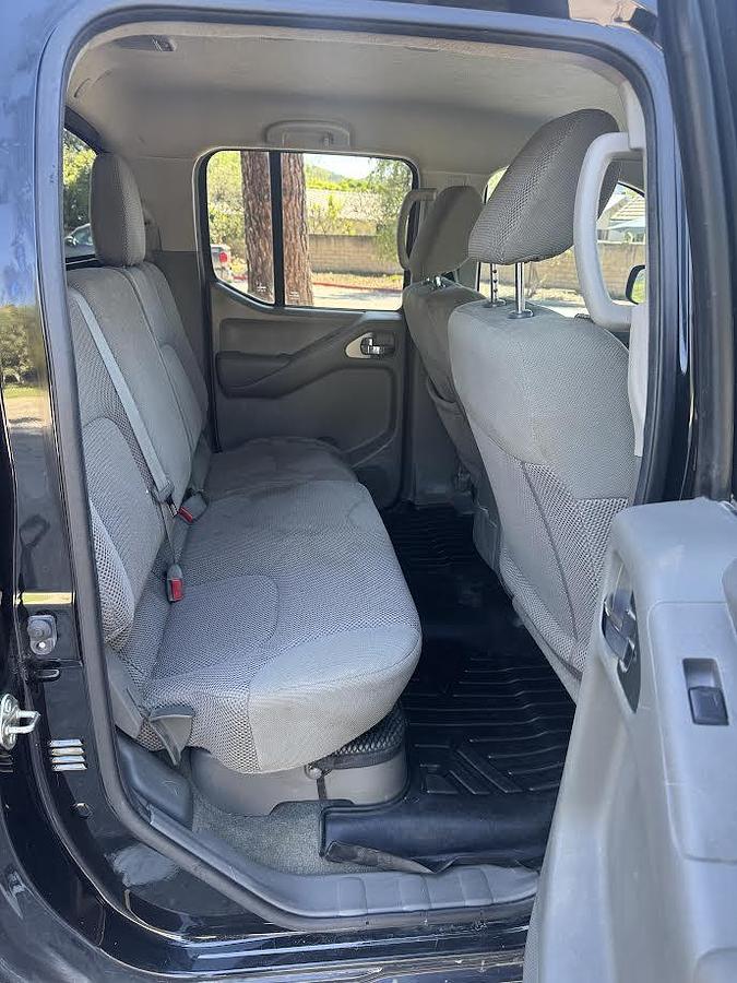 Used 2017 Nissan Frontier V6 4x4 – 6ft Bed