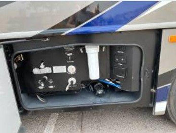 Used 2017 Fleetwood Pace Arrow 35MHave contracted with eBay Motors Dealer and financing, transportation & maintenance options are now available.Just installed (Approx $2,500-$3,000) brand new Ironman tires (all 6) on the RV  36 FT, 2017 Fleetwood Pace ...