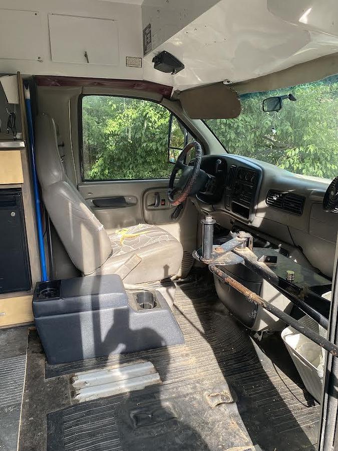 Used 2002 GMC Savannah Converted Schoolie