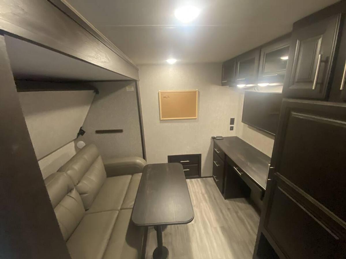 Used 2022 Jayco Northpoint 377RLBH Fifth Wheel