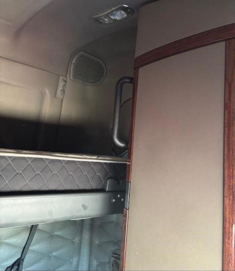 Used 2017 Freightliner Cascadia 125 Evolution