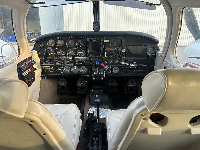 Used 1975 PIPER Seneca II