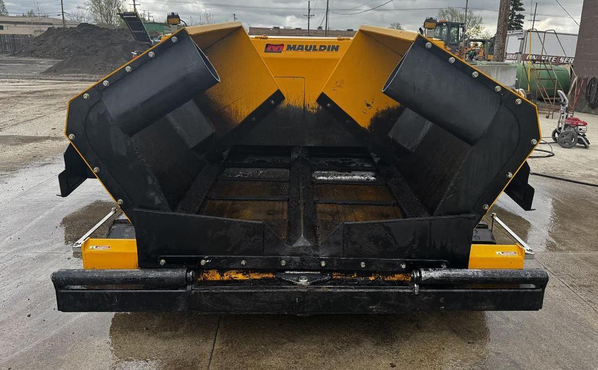 Used 2023 Mauldin 1560 Asphalt Paver