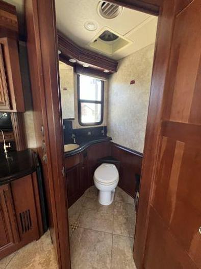 Used 2011 Winnebago Tour 42QD