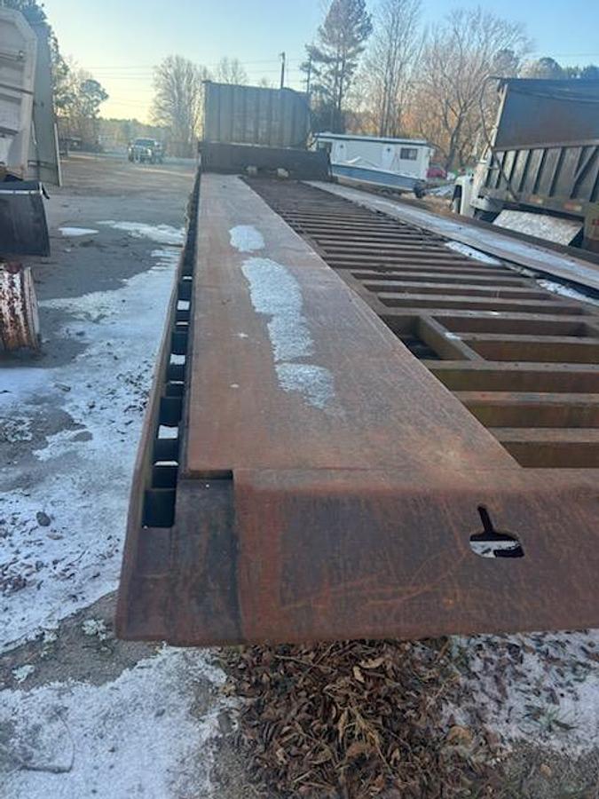 Used 2005 Freightliner Cascadia