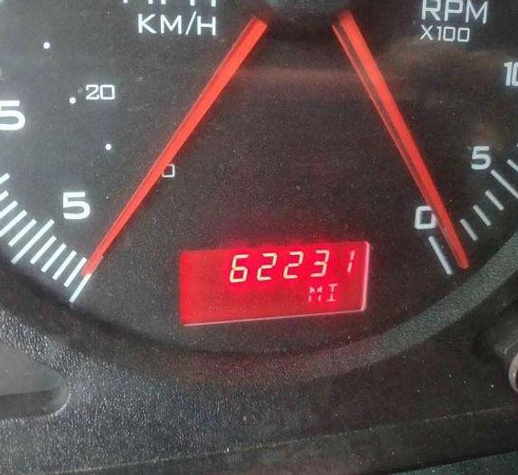 Used 2013 CATERPILLAR CT660